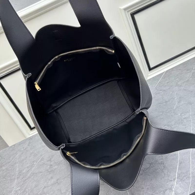 Cheap Saint Laurent Bea Tote In Grained Leather Black Gold 0113