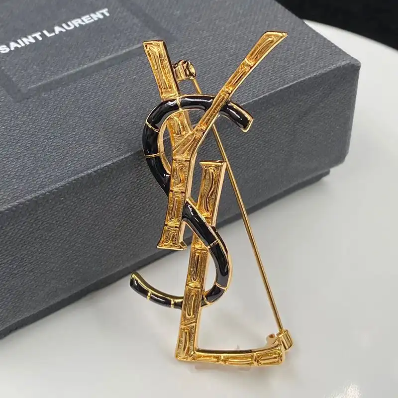 Cheap Saint Laurent Opyum Brooch In Bamboo Metal and Enamel Gold 0205