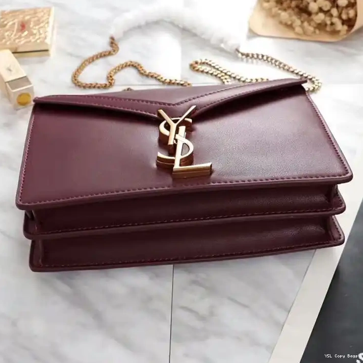 Cheap Bag Clasp Laurent Gold Cassandra Burgundy In Smooth Leather Saint 0210