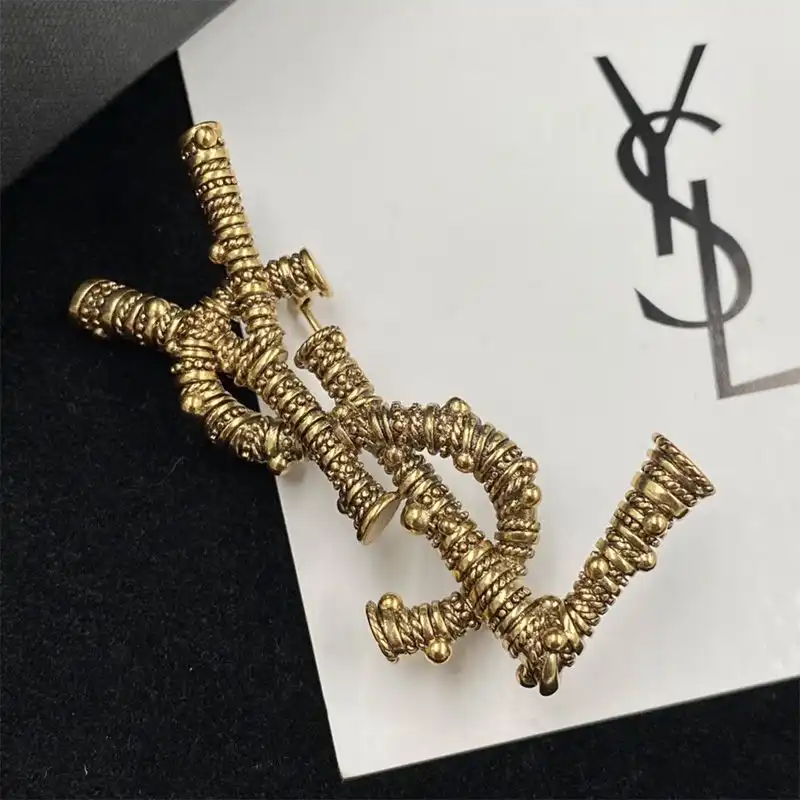 Cheap Saint Laurent Opyum Brooch In Berber Metal Gold 0205