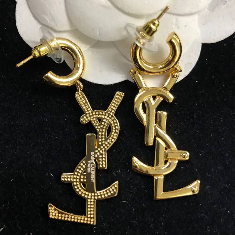 Cheap Saint Laurent Opyum Pendant Earrings In Metal Gold 0205